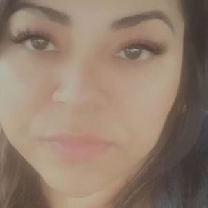 Meet your Posher, Raquel